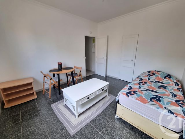 Appartement Studio à louer MELUN