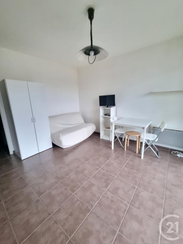 Appartement Studio à louer ALFORTVILLE